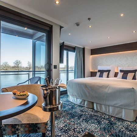 Viva Riverside 4 Koeln ภายนอก รูปภาพ