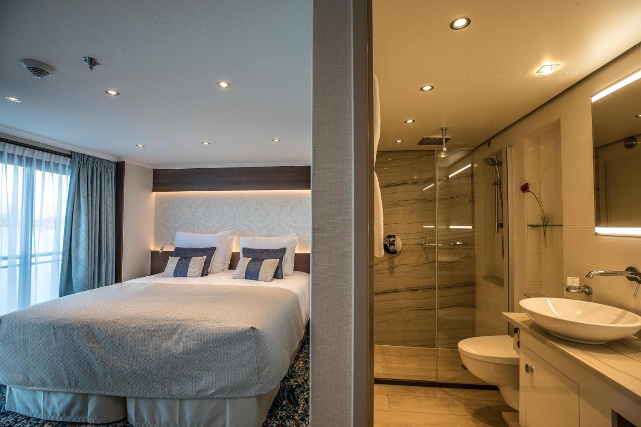 Viva Riverside 4 Koeln ภายนอก รูปภาพ